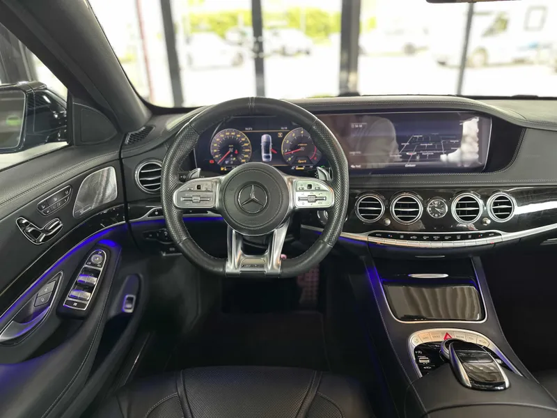 Professionelle Innenraumaufbereitung bei A&C Autozentrum Hannover