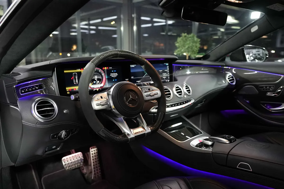 Mercedes-Benz S 63 AMG Coupé 4Matic+ - Image 12