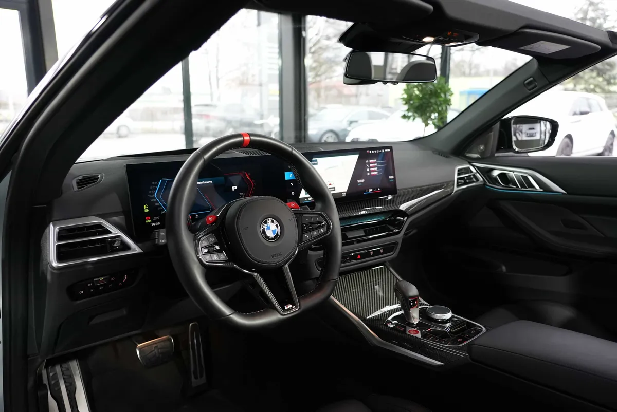 BMW M4 Competition Cabrio xDrive - Image 9