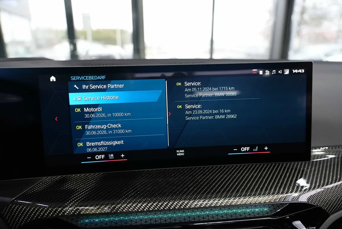 BMW M4 Competition Cabrio xDrive - Image 25