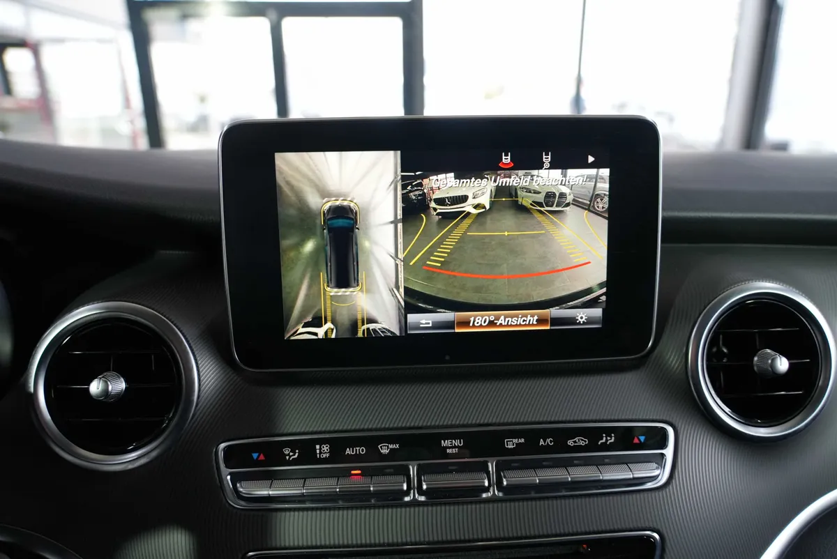 Mercedes-Benz V 220d Avantgarde Edition 4MATIC lang - Image 24