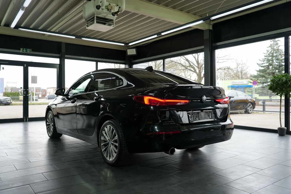 BMW 218i Gran Coupé Luxury Line - Image 3