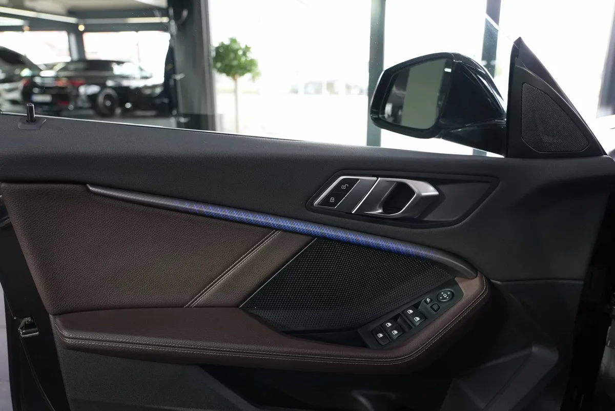 BMW 218i Gran Coupé Luxury Line - Image 9