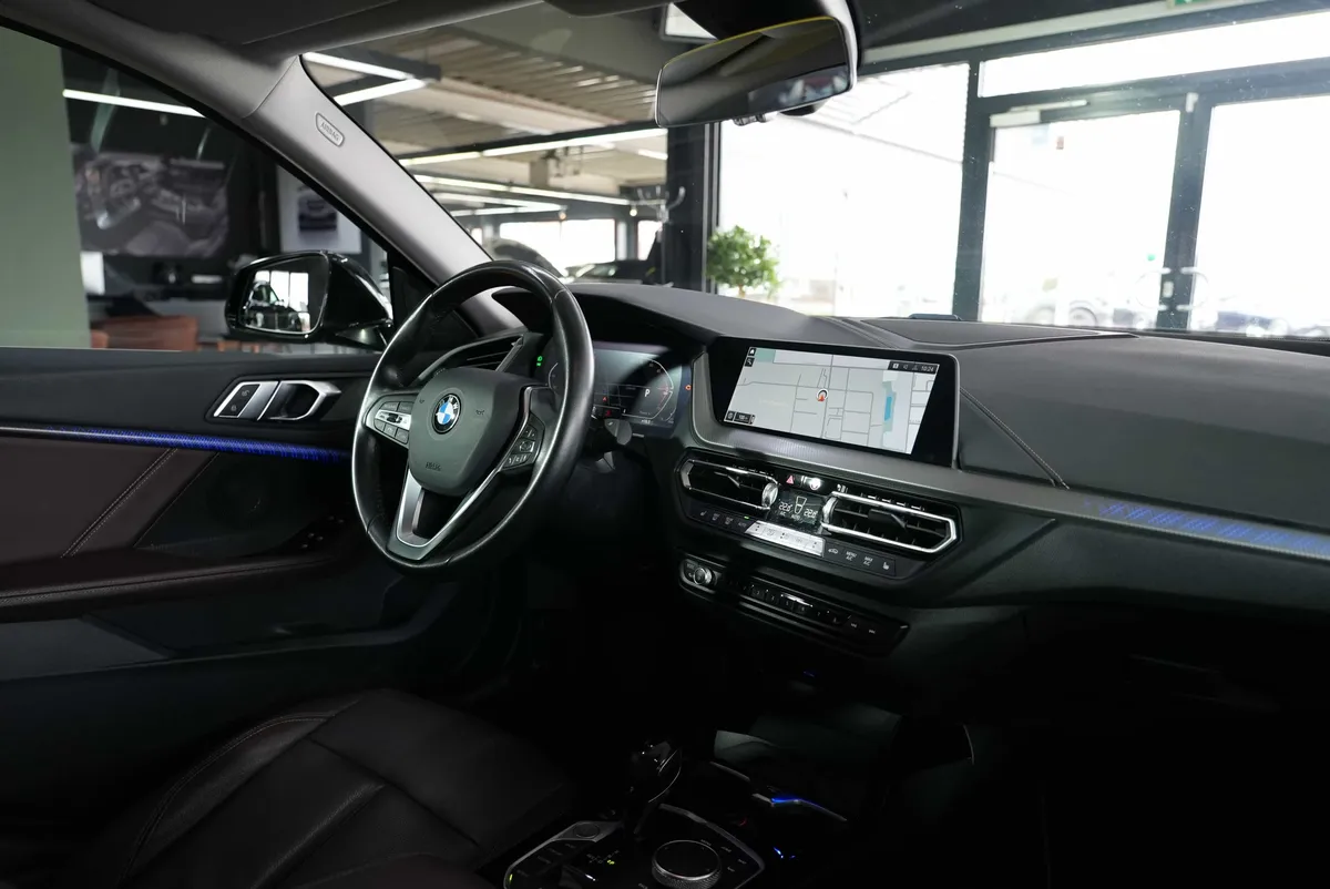 BMW 218i Gran Coupé Luxury Line - Image 15