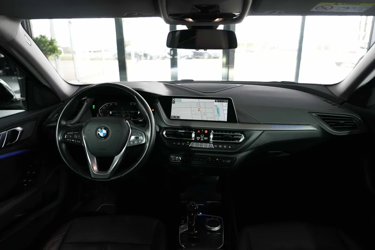 BMW 218i Gran Coupé Luxury Line - Image 16