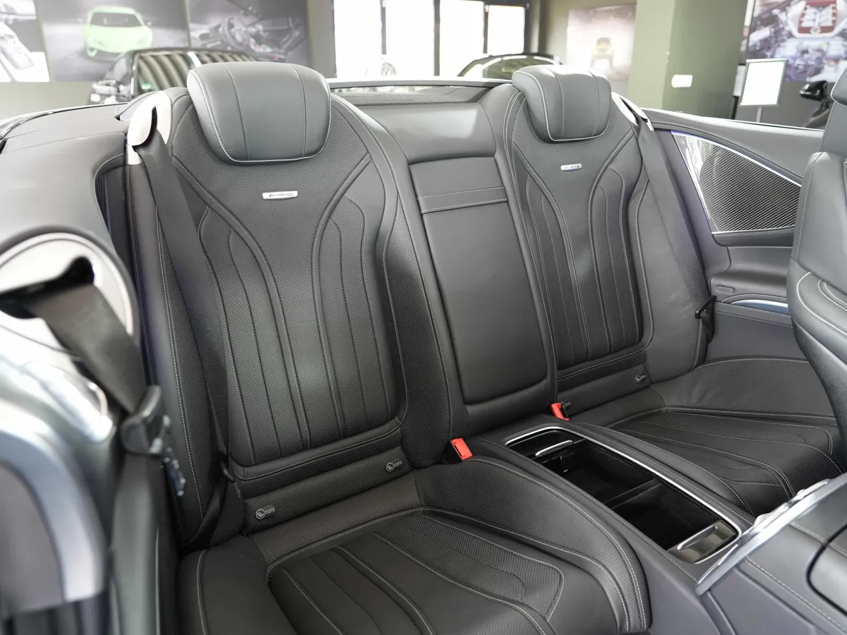 Mercedes-Benz S 63 AMG 4Matic Cabriolet - Image 17