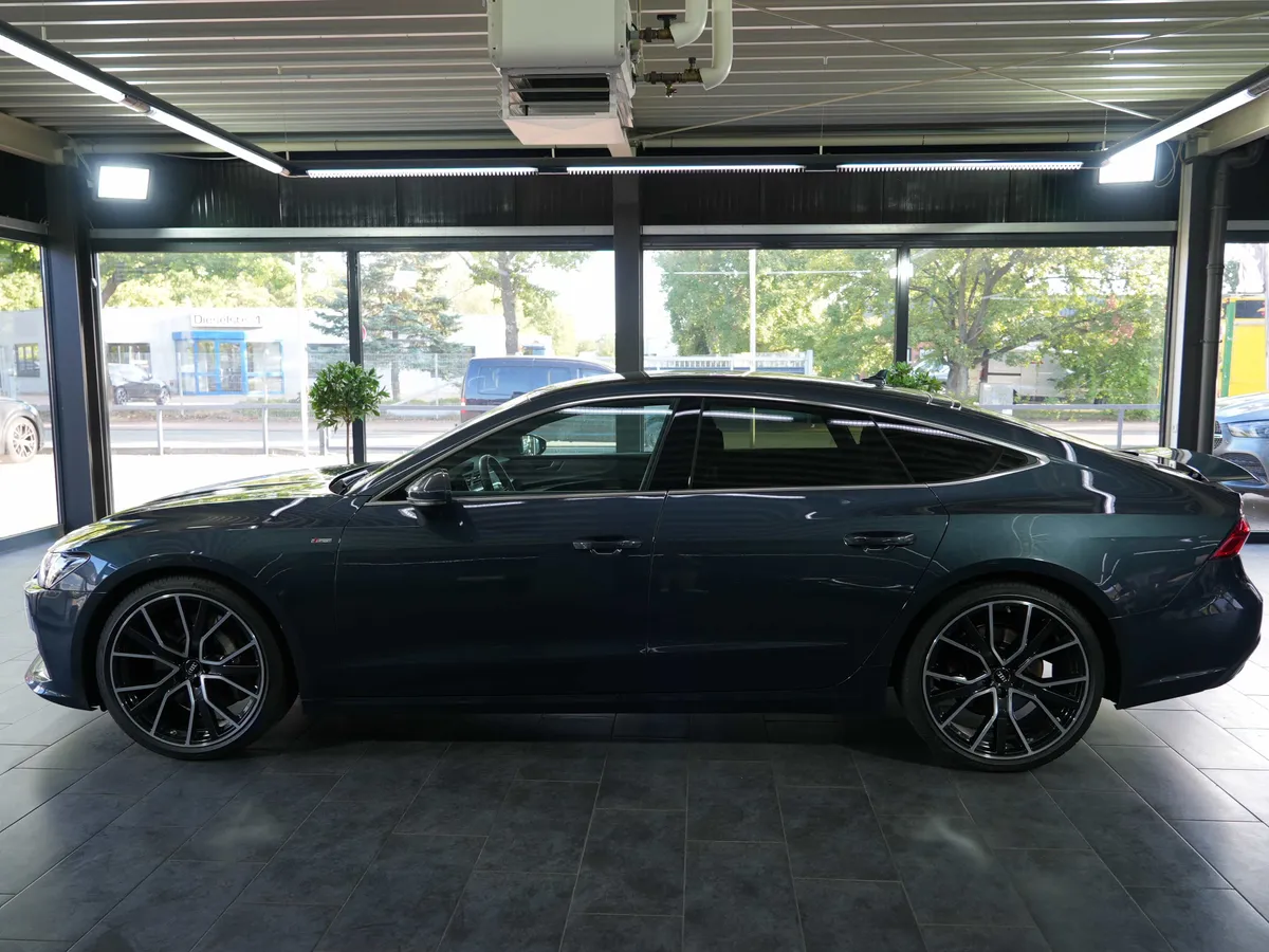 Audi A7 Sportback 55 TFSI Quattro S-Line - Image 2