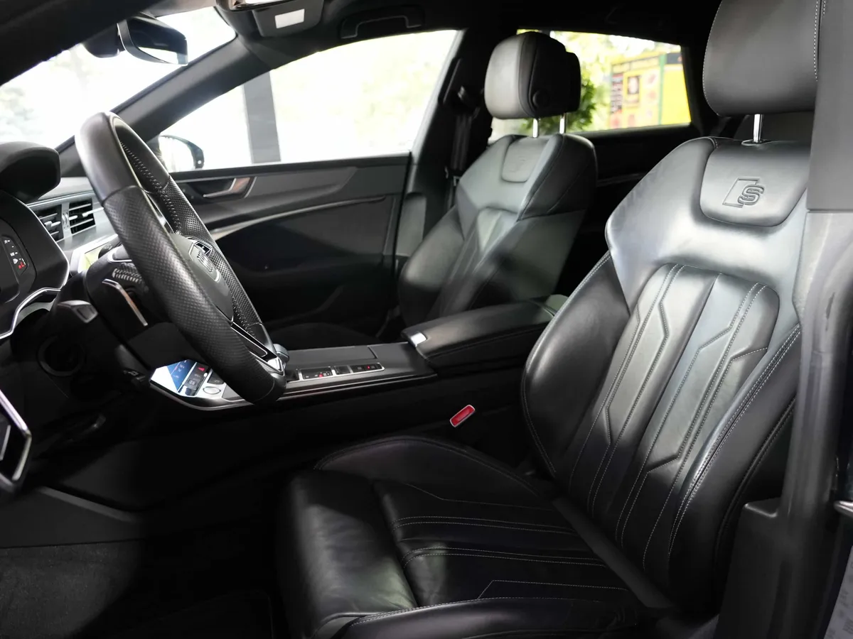 Audi A7 Sportback 55 TFSI Quattro S-Line - Image 12