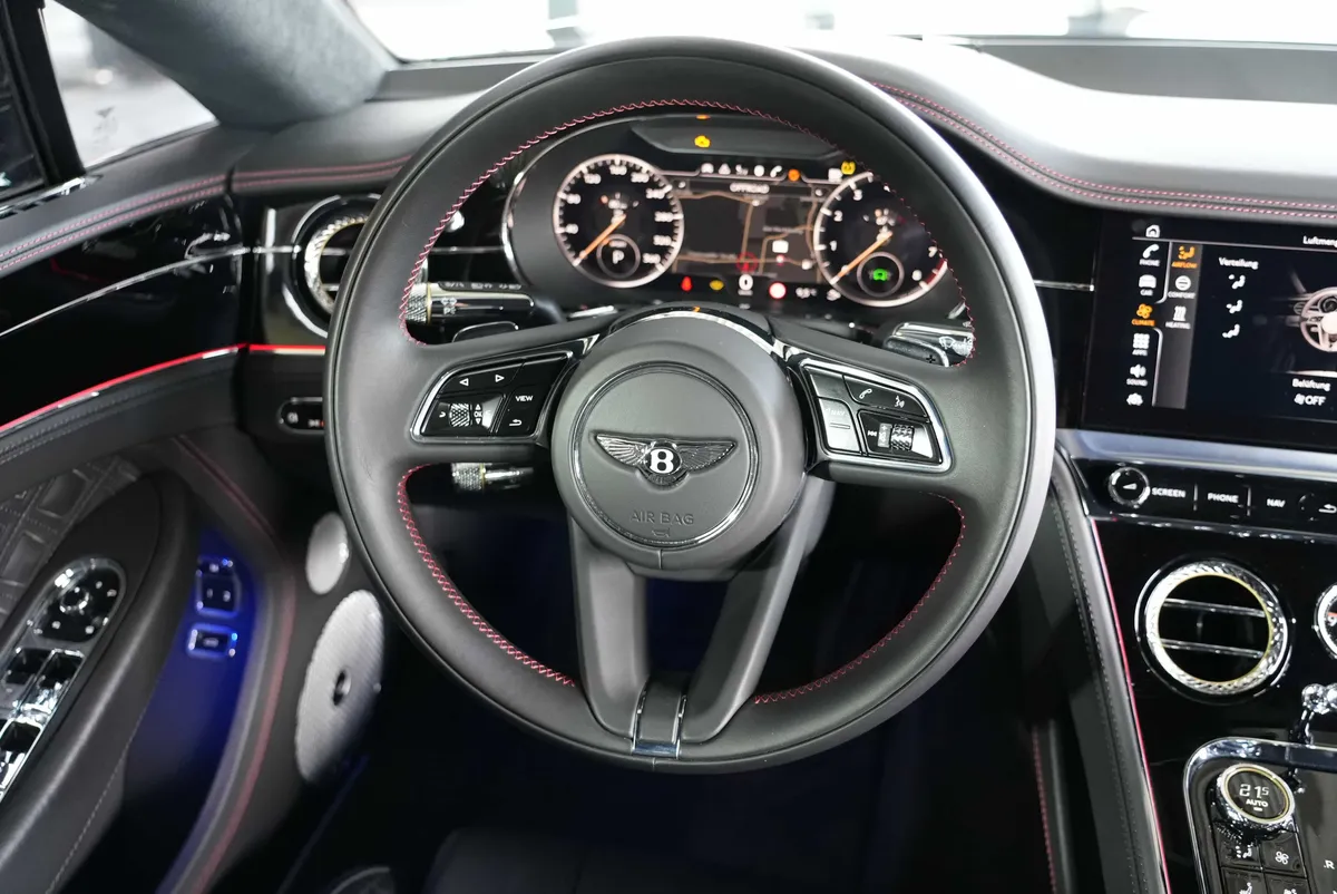 Bentley Continental GT V8 Coupé - Image 17
