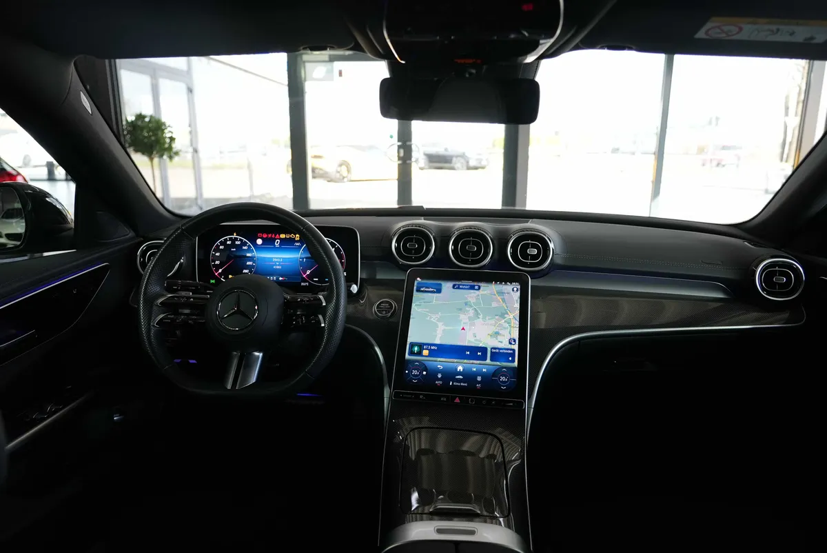 Mercedes-Benz C 220 d AMG Line - Image 16
