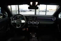 Mercedes-Benz A 200 Limousine AMG Line - Image 17