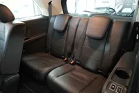 Mercedes-Benz GLS 350d 4Matic AMG Line - Image 17