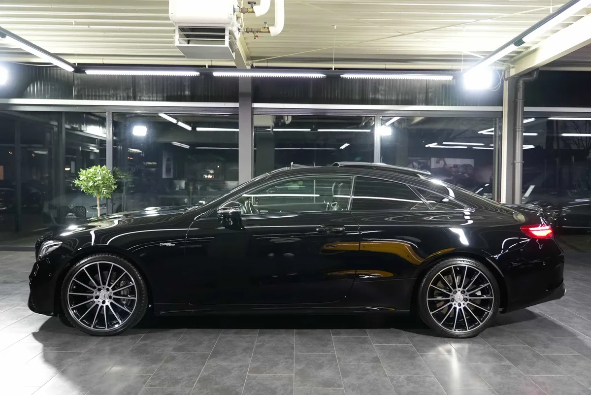 Mercedes-Benz E 53 AMG 4Matic Coupé - Image 2