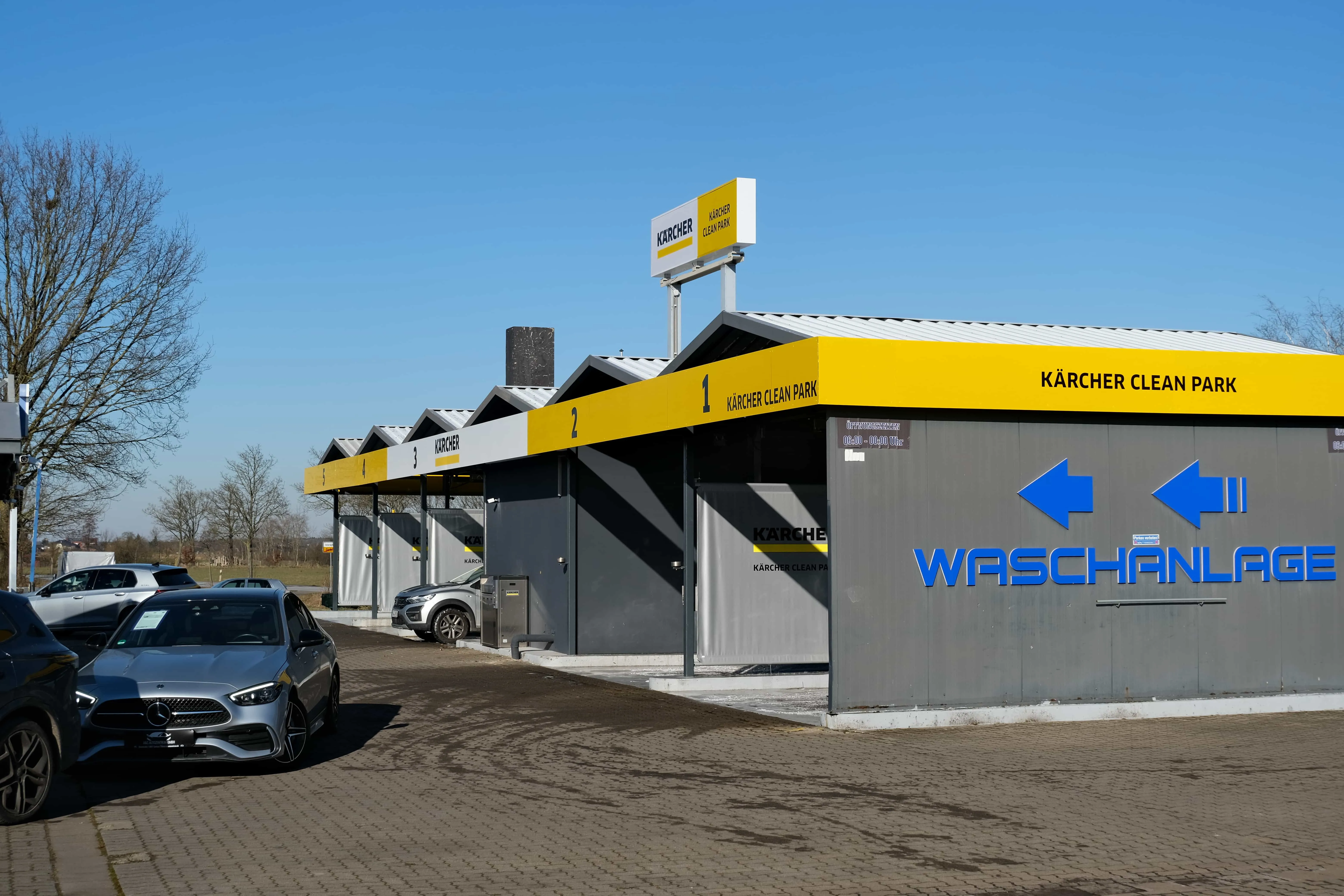 Zahlungsterminal der Waschanlage in Hannover-Garbsen